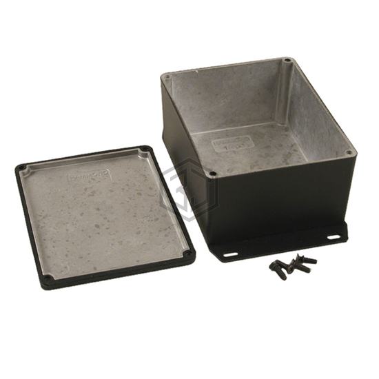 1590WCFBK - Hammond Manufacturing - Boxes