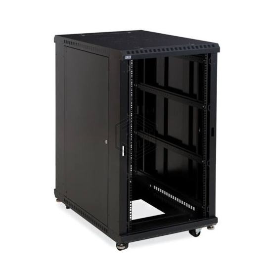 3180-3-001-22 - Kendall Howard - Boxes