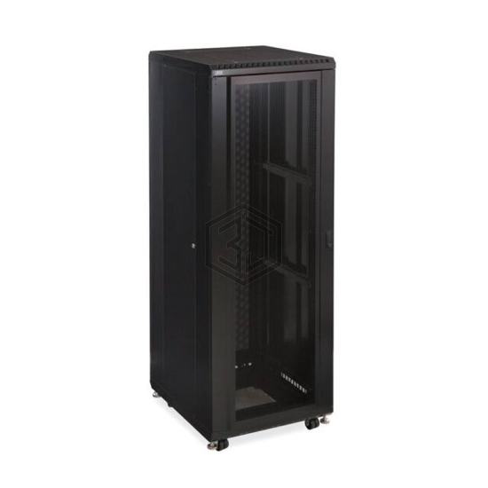 3105-3-024-37 - Kendall Howard - Boxes