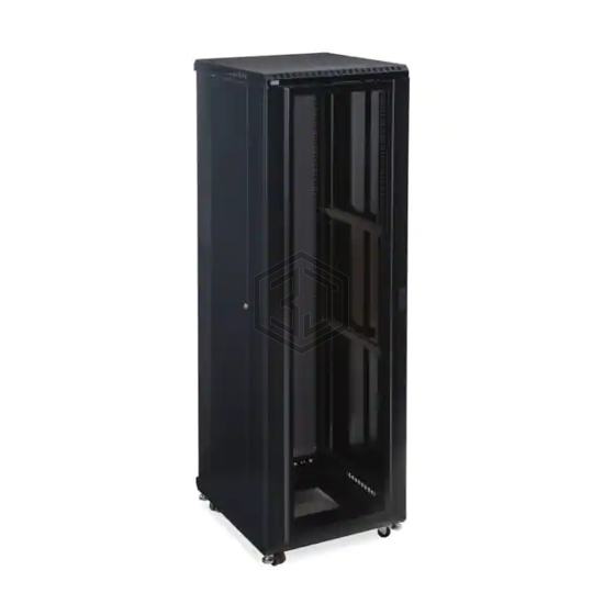 3105-3-024-42 - Kendall Howard - Boxes