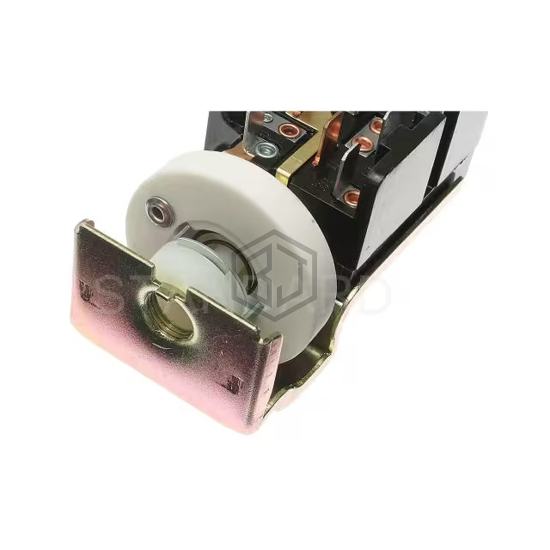 B2496032 - IndustrialSupplies.com - Vehicle Maintenance and Customization Products