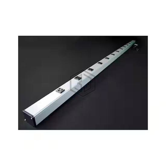 B872298 - Wiremold - Power Distribution, Surge Protectors