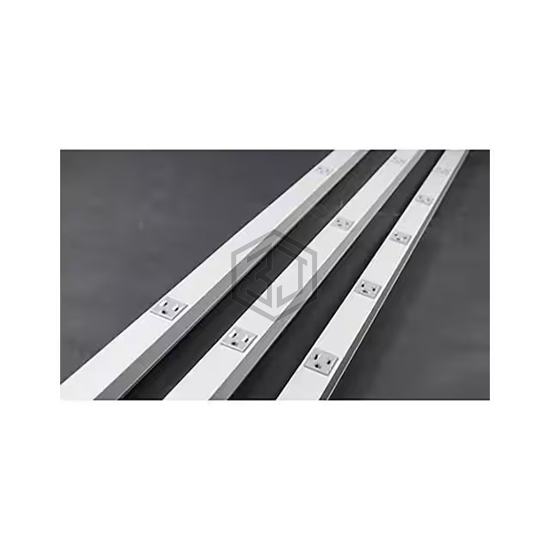 B872386 - Wiremold - Power Distribution, Surge Protectors
