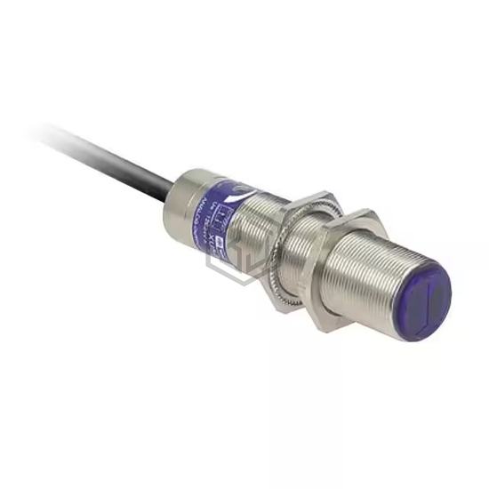 XU5M18MA230 - Schneider Electric - Optical Sensors - Photoelectric, Industrial