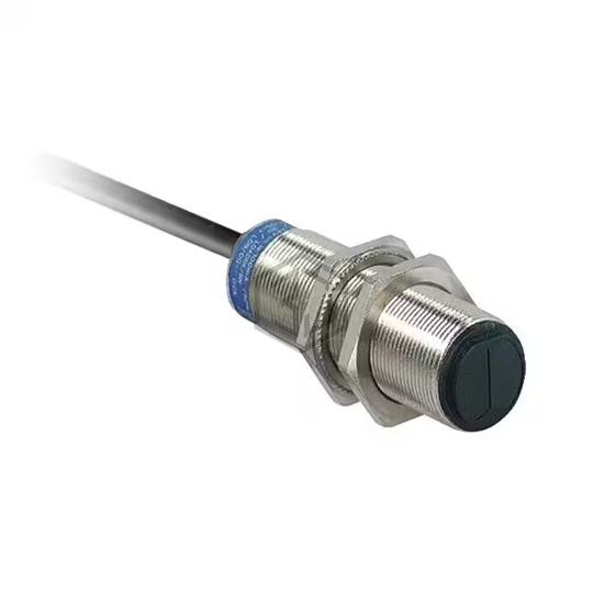 XU2M18MA230 - Schneider Electric - Optical Sensors - Photoelectric, Industrial